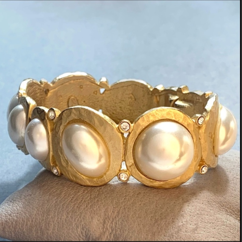 KJL Rare Faux Pearl Hammered Gold Crystal Hinged Bracelet